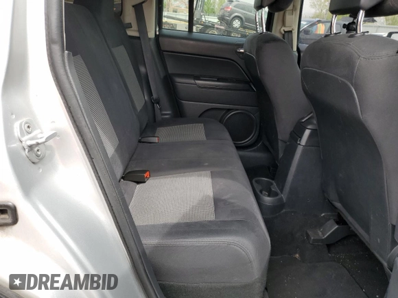 2011 Jeep Patriot Sport с VIN 1J4NT1GA2BD264134, выставлен на аукционе Copart как лот 55462375 с пробегом 156 913 миль миль и Списание • Salvage title. История ставок и продаж доступна на DreamBid. Изображение 11.