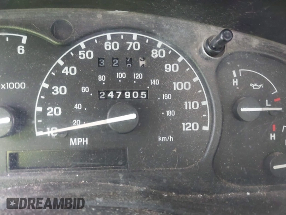 2000 Ford Ranger XL with VIN 1FTZR15V7YPA99801, listed as a IAAI auction lot 42577042 with 247,905 mi miles and . Bid and sale history available at DreamBid. Image 7.