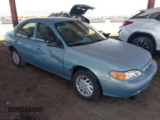 1998 Ford Escort SE with VIN 1FAFP13P5WW315053, listed as a IAAI auction lot 41842159 with 100,337 mi miles. Bid and sale history available at carsss.com. Image 1.