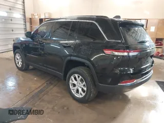 2022 Jeep Grand Cherokee Limited z VIN 1C4RJHBG9N8521577, wystawiony jako IAAI lot #41869992 z przebiegiem 28 095 mil mil oraz . Historia ofert i sprzedaży dostępna na DreamBid. Obrazek 3.