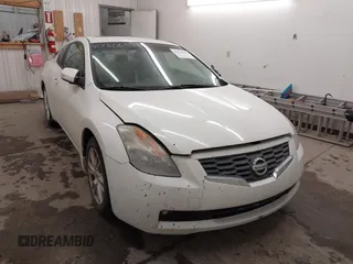 2008 Nissan Altima 3.5 SE with VIN 1N4BL24E58C165172, listed as a IAAI auction lot 41380699 with 191,249 mi miles. Bid and sale history available at carsss.com. Image 1.