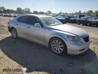 2008 Lexus LS 460 with VIN JTHBL46F185076181, listed as a Copart auction lot 74310684 with 218,262 mi miles and Salvage Title. Bid and sale history available at carsss.com. Image 4.