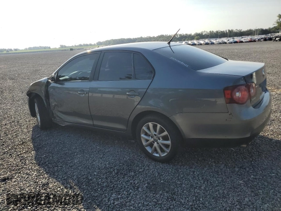 2010 Volkswagen Jetta Limited Edition с VIN 3VWAX7AJ9AM143766, выставлен на аукционе Copart как лот 58449675 с пробегом 256 033 миль миль и Списание • Salvage title. История ставок и продаж доступна на DreamBid. Изображение 2.