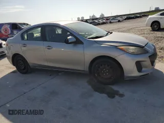 2013 Mazda 3 i SV with VIN JM1BL1TF9D1767948, listed as a Copart auction lot 53567625 with 200,529 mi miles and Clean Title. Bid and sale history available at DreamBid. Image 4.