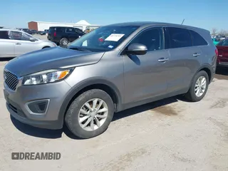 2018 Kia Sorento LX with VIN 5XYPG4A31JG407962, listed as a IAAI auction lot 41774715 with 155,338 mi miles. Bid and sale history available at carsss.com. Image 18.