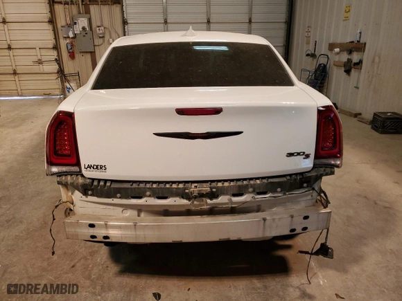 2021 Chrysler 300 with VIN 2C3CCABG0MH585799, listed as a Copart auction lot 46039175 with 103,764 mi miles and Salvage Title. Bid and sale history available at carsss.com. Image 6.