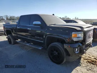 2015 GMC Sierra 3500HD Denali z VIN 1GT424E89FF605139, wystawiony jako Copart lot #76071644 z przebiegiem 106 318 mil mil oraz Szkoda całkowita • Salvage title. Historia ofert i sprzedaży dostępna na DreamBid. Obrazek 4.
