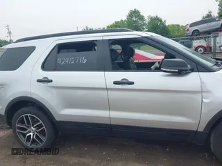 2017 Ford Explorer Sport z VIN 1FM5K8GTXHGB20532, wystawiony jako IAAI lot #42412716 z przebiegiem 65 322 mil mil oraz . Historia ofert i sprzedaży dostępna na DreamBid. Obrazek 14.