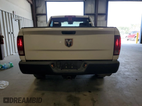 2013 Ram 1500 Tradesman z VIN 3C6JR6APXDG577121, wystawiony jako Copart lot #67116534 z przebiegiem 198 131 mil mil oraz Szkoda całkowita • Salvage title. Historia ofert i sprzedaży dostępna na DreamBid. Obrazek 6.