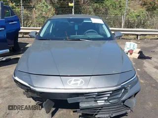 2024 Hyundai Elantra SEL with VIN KMHLM4DG1RU756860, listed as a IAAI auction lot 41887650 with 9,250 mi miles. Bid and sale history available at carsss.com. Image 12.
