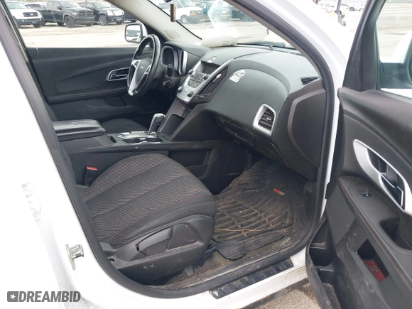 2010 Chevrolet Equinox LT w/1LT with VIN 2CNALDEW1A6347941, listed as a IAAI auction lot 42096042 with 263,829 mi miles. Bid and sale history available at carsss.com. Image 5.
