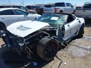 2017 Chevrolet Corvette Z06 3LZ with VIN 1G1YU2D66H5602863, listed as a IAAI auction lot 41645635 with 39,784 mi miles. Bid and sale history available at carsss.com. Image 6.