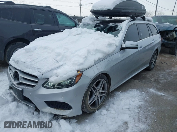 2016 Mercedes-Benz E-Class E 350 Luxury with VIN WDDHH8JBXGB335197, listed as a IAAI auction lot 41344354 with 96,164 mi miles. Bid and sale history available at carsss.com. Image 2.