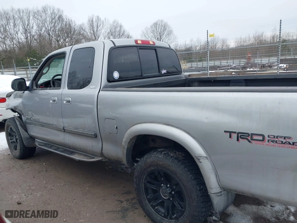2005 Toyota Tundra SR5 with VIN 5TBBT44185S469957, listed as a IAAI auction lot 41306005 with 213,508 mi miles. Bid and sale history available at carsss.com. Image 14.