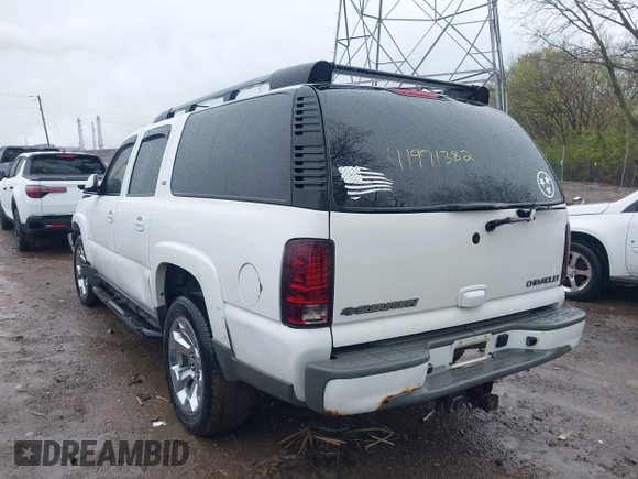 2005 Chevrolet Suburban Z71 with VIN 3GNFK16Z45G127697, listed as a IAAI auction lot 41971382 with 270,655 mi miles and . Bid and sale history available at DreamBid. Image 3.