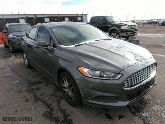 2014 Ford Fusion SE with VIN 3FA6P0H77ER268418, listed as a IAAI auction lot 41952529 with 196,559 mi miles. Bid and sale history available at carsss.com. Image 1.