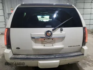 2013 Cadillac Escalade ESV Premium z VIN 1GYS4JEF9DR265575, wystawiony jako Copart lot #46358615 z przebiegiem 285 576 mil mil oraz Szkoda całkowita • Salvage title. Historia ofert i sprzedaży dostępna na DreamBid. Obrazek 6.