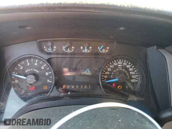 2013 Ford F-150 XL with VIN 1FTMF1EMXDKD87815, listed as a Copart auction lot 80028764 with 218,969 mi miles and Salvage Title. Bid and sale history available at carsss.com. Image 9.