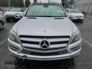 2016 Mercedes-Benz GL with VIN 4JGDF2EE4GA645833, listed as a Copart auction lot 51116705 with 133,819 mi miles and Clean Title. Bid and sale history available at carsss.com. Image 5.