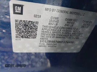 2019 Chevrolet Malibu LS z VIN 1G1ZB5ST6KF174489, wystawiony jako IAAI lot #42235172 z przebiegiem 55 835 mil mil oraz . Historia ofert i sprzedaży dostępna na DreamBid. Obrazek 9.