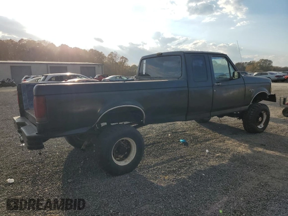 1993 Ford F-250 with VIN 1FTHX26M1PKA32006, listed as a Copart auction lot 79642484 with Not provided miles and Salvage title. Bid and sale history available at DreamBid. Image 3.