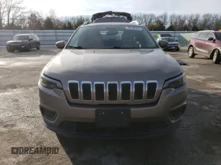 2020 Jeep Cherokee Latitude with VIN 1C4PJMCB7LD646178, listed as a Copart auction lot 45192335 with 80,860 mi miles and Salvage Title. Bid and sale history available at carsss.com. Image 5.