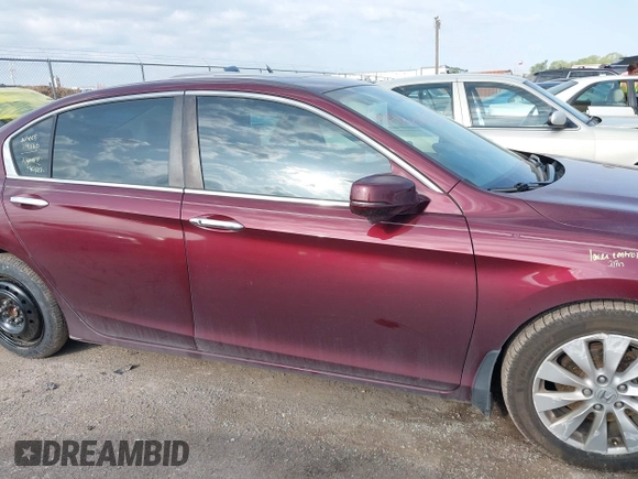 2015 Honda Accord EX-L z VIN 1HGCR2F8XFA003889, wystawiony jako IAAI lot #41916056 z przebiegiem 114 741 mil mil oraz . Historia ofert i sprzedaży dostępna na DreamBid. Obrazek 13.