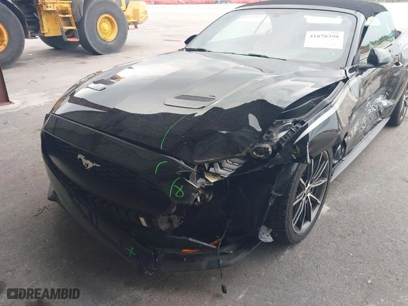 2019 Ford Mustang EcoBoost with VIN 1FATP8UH9K5190979, listed as a IAAI auction lot 41878398 with NaN miles. Bid and sale history available at carsss.com. Image 17.