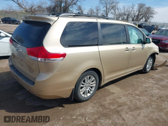 2012 Toyota Sienna XLE AAS with VIN 5TDYK3DC0CS202891, listed as a IAAI auction lot 41938594 with Not Provided miles and . Bid and sale history available at carsss.com. Image 4.
