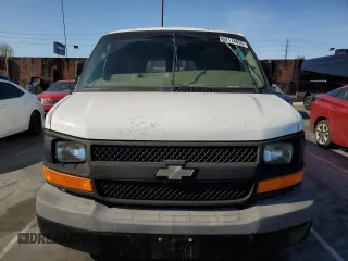 2008 Chevrolet Express Cargo Van with VIN 1GCGG25C581167937, listed as a Copart auction lot 52174855 with 186,959 mi miles and Salvage Title. Bid and sale history available at carsss.com. Image 5.