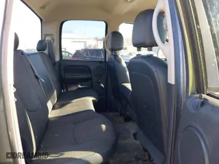 2005 Dodge Ram 1500 SLT with VIN 1D7HU18N55J550637, listed as a IAAI auction lot 40876318 with 110,110 mi miles. Bid and sale history available at carsss.com. Image 8.