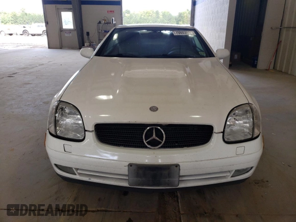 1998 Mercedes-Benz SLK 230/320 with VIN WDBKK47F1WF033145, listed as a Copart auction lot 70603624 with 315,306 mi miles and Clean Title. Bid and sale history available at DreamBid. Image 5.
