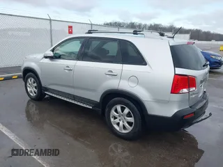2012 Kia Sorento LX with VIN 5XYKTDA61CG303393, listed as a IAAI auction lot 41137220 with 123,474 mi miles. Bid and sale history available at carsss.com. Image 3.