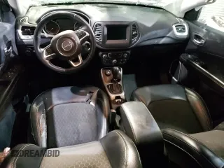 2018 Jeep Compass Latitude z VIN 3C4NJDBB9JT114849, wystawiony jako Copart lot #48552875 z przebiegiem 103 149 mil mil oraz Nie do naprawy • Non repairable. Historia ofert i sprzedaży dostępna na DreamBid. Obrazek 8.