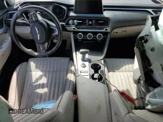 2019 Genesis G70 Advanced z VIN KMTG54LE3KU016950, wystawiony jako Copart lot #69569504 z przebiegiem 33 301 mil mil oraz Szkoda całkowita • Salvage title. Historia ofert i sprzedaży dostępna na DreamBid. Obrazek 8.