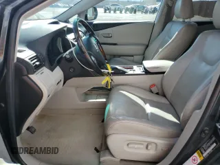 2010 Lexus RX 350 z VIN 2T2BK1BAXAC059185, wystawiony jako Copart lot #66728215 z przebiegiem 237 174 mil mil oraz Czysty tytuł • Clean title. Historia ofert i sprzedaży dostępna na DreamBid. Obrazek 7.