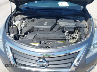 2013 Nissan Altima SV with VIN 1N4AL3AP5DC172950, listed as a IAAI auction lot 42574644 with 162,656 mi miles and . Bid and sale history available at DreamBid. Image 10.
