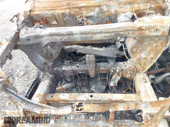 2025 Rivian R1S Premium z VIN 7PDSGCBP4SN057977, wystawiony jako IAAI lot #41329855 z przebiegiem Nie podano mil oraz . Historia ofert i sprzedaży dostępna na DreamBid. Obrazek 10.