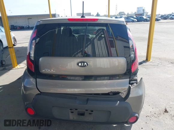 2014 Kia Soul with VIN KNDJN2A28E7019749, listed as a IAAI auction lot 41562826 with 65,610 mi miles. Bid and sale history available at carsss.com. Image 17.