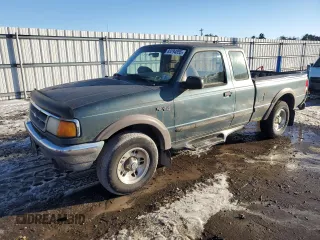 1997 Ford Ranger XLT with VIN 1FTCR15X9VTA36578, listed as a Copart auction lot 88294855 with 165,924 mi miles and Clean Title. Bid and sale history available at carsss.com. Image 1.