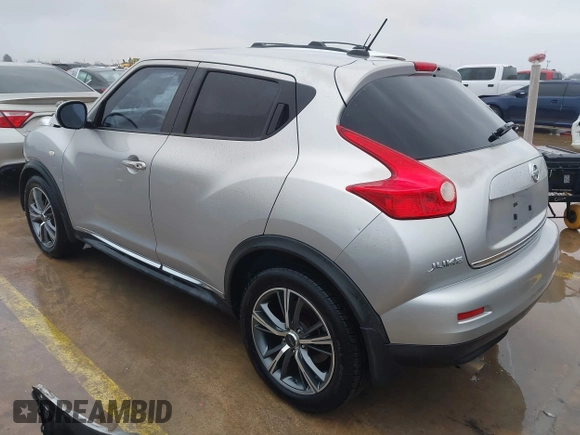 2011 Nissan Juke SV with VIN JN8AF5MR2BT016523, listed as a IAAI auction lot 41418656 with 100,957 mi miles and . Bid and sale history available at carsss.com. Image 3.