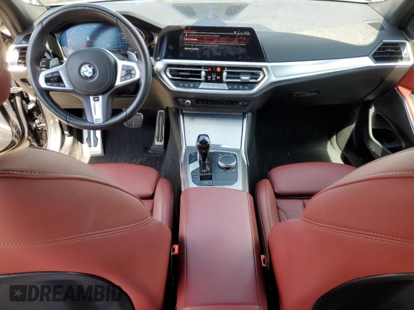 2022 BMW 3 Series 330i xDrive z VIN 3MW5R7J04N8C48281, wystawiony jako Copart lot #53511495 z przebiegiem 24 542 mil mil oraz Czysty tytuł • Clean title. Historia ofert i sprzedaży dostępna na DreamBid. Obrazek 8.