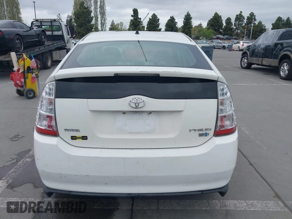 2004 Toyota Prius with VIN JTDKB22U640049837, listed as a IAAI auction lot 42033704 with 160,028 mi miles and . Bid and sale history available at DreamBid. Image 17.