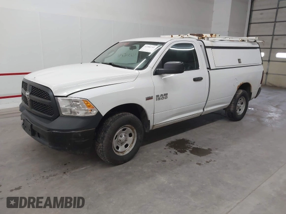 2014 Ram 1500 Tradesman z VIN 3C6JR7DT6EG285109, wystawiony jako IAAI lot #42306741 z przebiegiem 218 286 mil mil oraz . Historia ofert i sprzedaży dostępna na DreamBid. Obrazek 17.