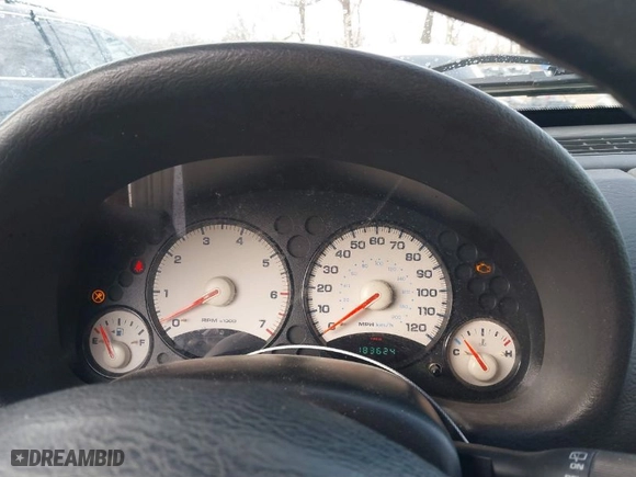 2004 Jeep Liberty Sport with VIN 1J4GL48K04W150870, listed as a IAAI auction lot 41640061 with 183,624 mi miles. Bid and sale history available at carsss.com. Image 7.