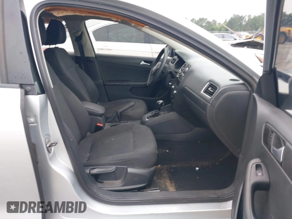 2014 Volkswagen Jetta S with VIN 3VW2K7AJ8EM233080, listed as a IAAI auction lot 42419516 with 134,857 mi miles and . Bid and sale history available at DreamBid. Image 5.