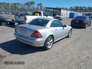 2001 Mercedes-Benz SLK-Class with VIN WDBKK65F71F210921, listed as a IAAI auction lot 41718596 with 94,332 mi miles. Bid and sale history available at carsss.com. Image 4.