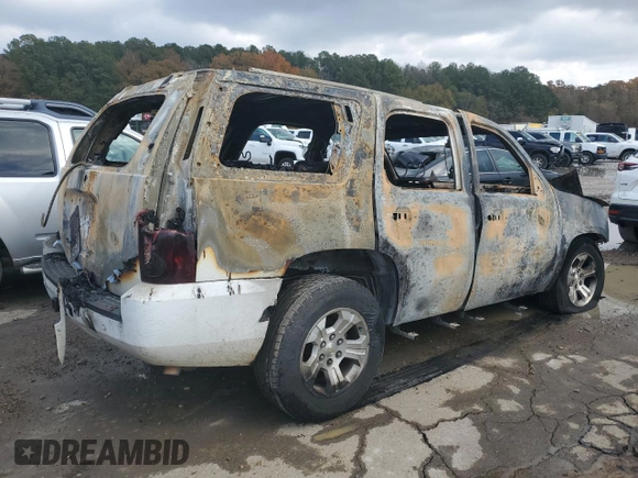 2009 GMC Yukon SLT w/4SA with VIN 1GKEC33379R150060, listed as a Copart auction lot 84437224 with 0 mi miles and Salvage Title. Bid and sale history available at carsss.com. Image 3.