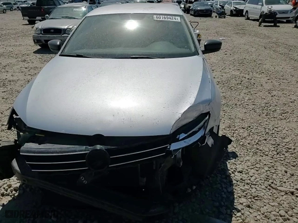 2013 Volkswagen Jetta Sedan Hybrid SE with VIN 3VW637AJXDM249889, listed as a Copart auction lot 60188114 with 172,554 mi miles and Salvage Title. Bid and sale history available at carsss.com. Image 11.