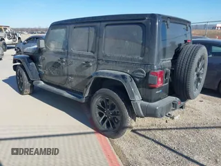 2021 Jeep Wrangler Unlimited Sahara z VIN 1C4JJXP68MW863698, wystawiony jako IAAI lot #41615738 z przebiegiem Nie podano mil oraz . Historia ofert i sprzedaży dostępna na DreamBid. Obrazek 3.